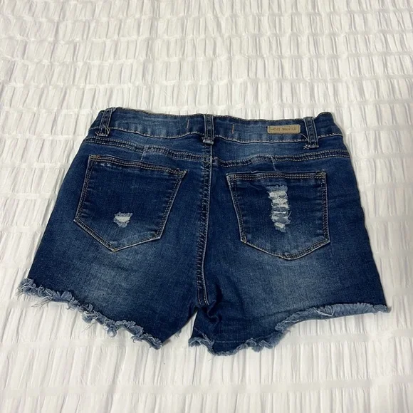 Jean shorts - Picture 2 of 2